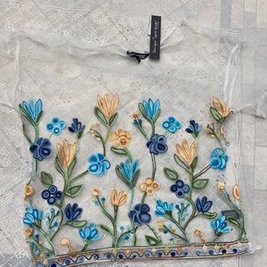 Unique Spectrum Knits Mesh shirt w/embroidery, L